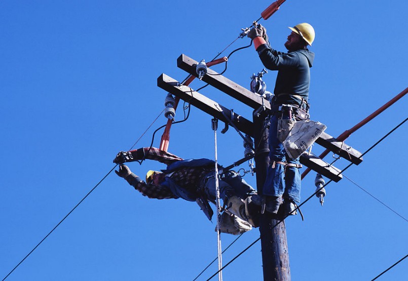 廈門海滄新陽街道高壓電工培訓了解高壓電設備的基本概念和工作原理