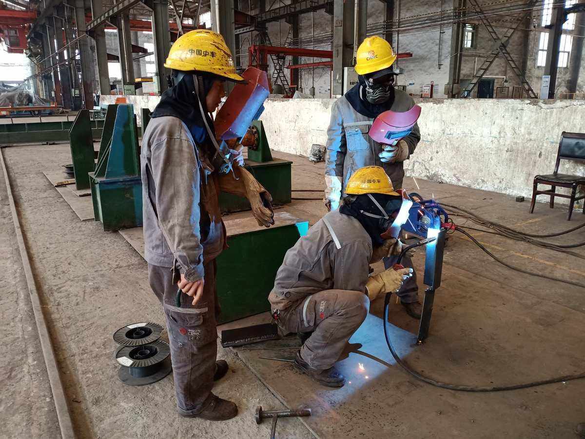 厦门海沧区新阳街道电焊培训更好地完成电焊焊接作业