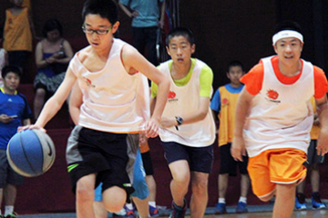 赤菟體育小飛人籃球俱樂部上海赤菟小飛人7-12歲青少年快樂籃球營圖片