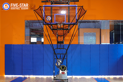 广州五星篮球五星篮球投篮机特训课图片
