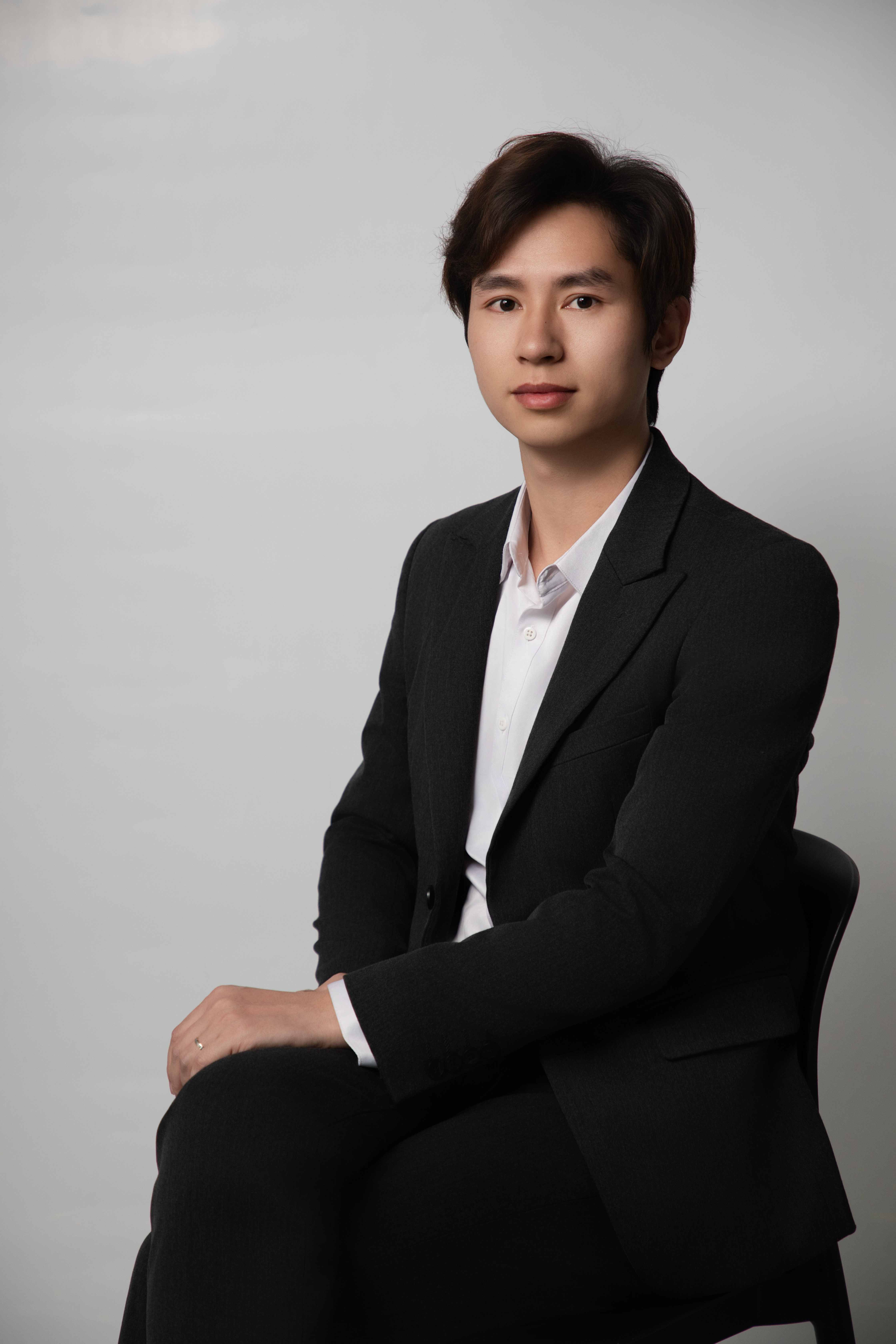 长沙百美汇化妆学校王成老师老师