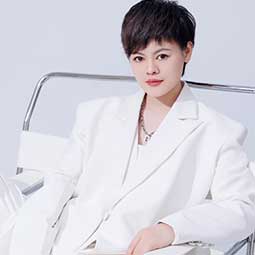 福州佳丽美容美发化妆学校黄桂蕊老师