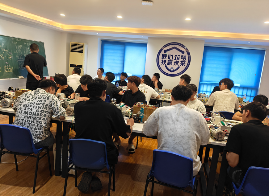 郑州正控电气自动化培训机构地址在哪?郑州正控教育校区位置一文说清
