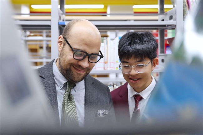上海安生学校以国际化双语教育打开科学学习新场景