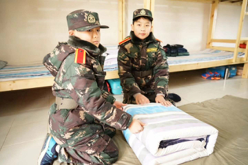 中国121军事夏令营2021中国121军事冬令营14天未来将帅领袖训练营图片